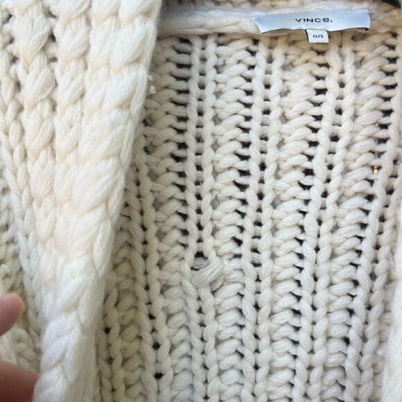 Vince Hand Knit Twisted Cable Cardigan Cashmere/Wool NWT One size RARE - Picture 13 of 13